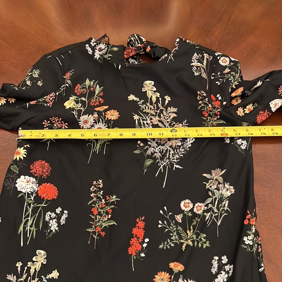 Philosophy Republic black floral dress. Size small - Picture 5 of 7